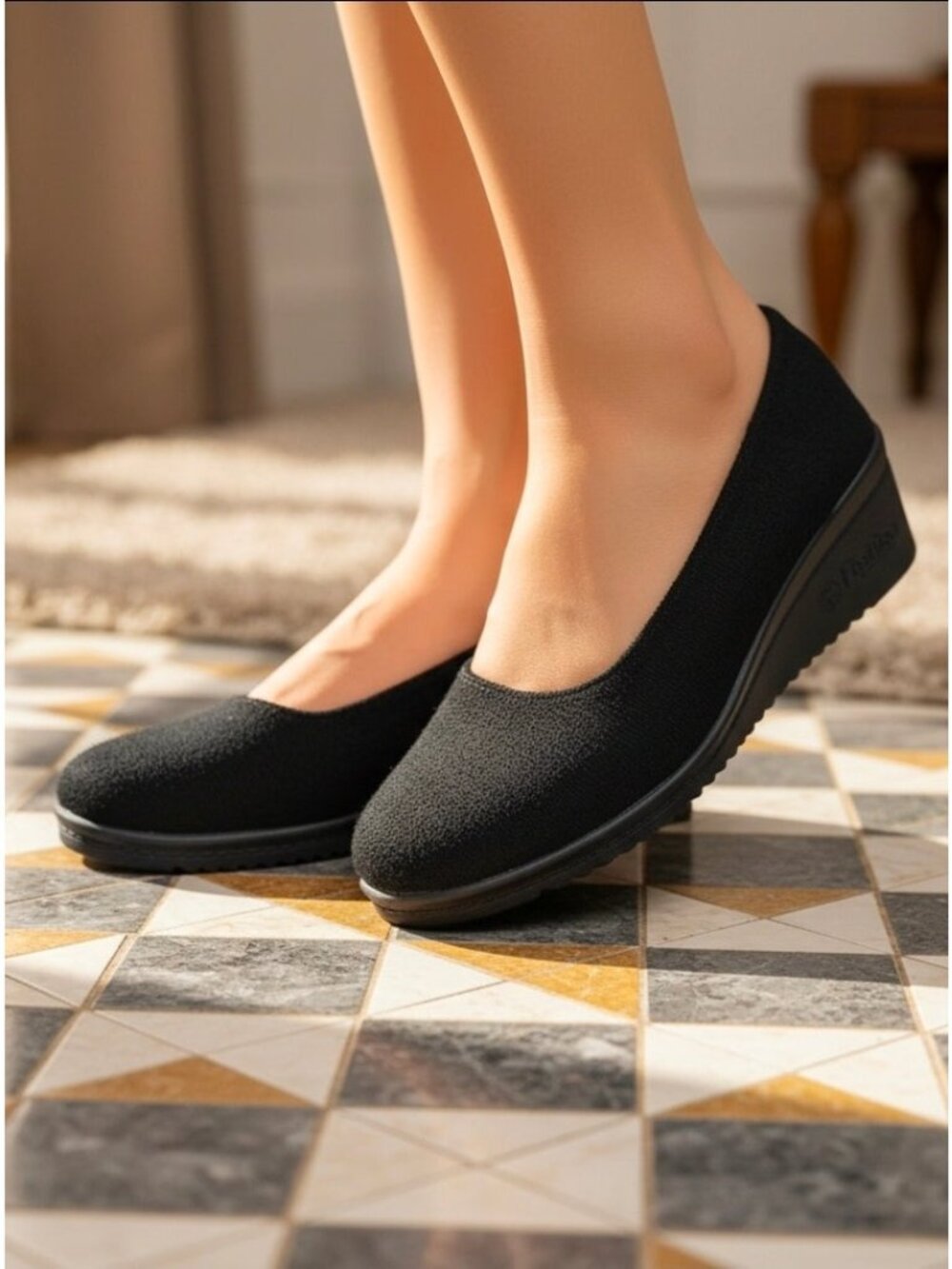 Soft Round Toe Ballet Shoes Classic Low Wedge Flats Minimalist Slip-On Shoes
